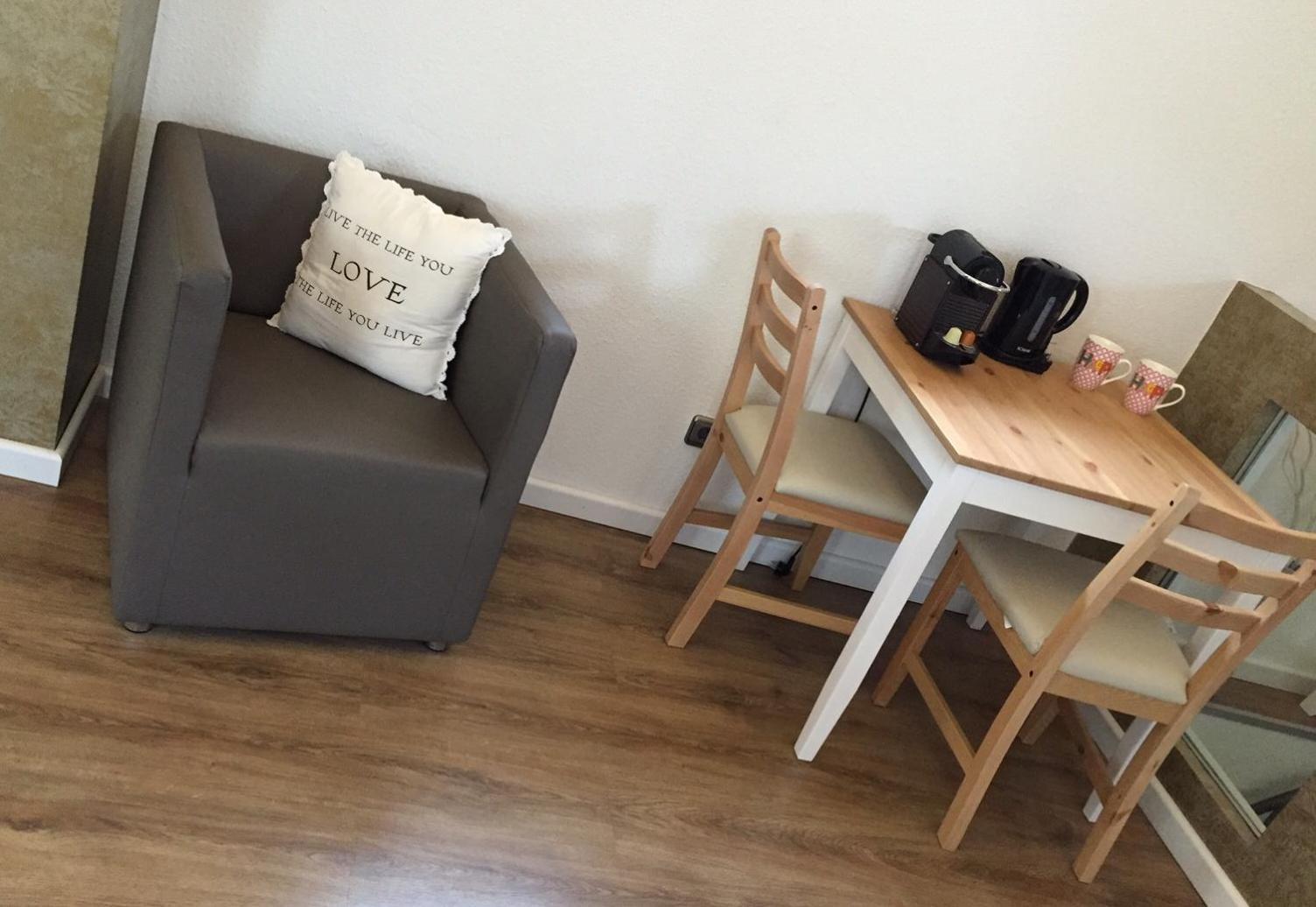 Apartment H50 ハノーファー 部屋 写真